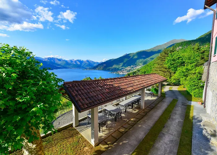 Hotel Crotto Di Gittana